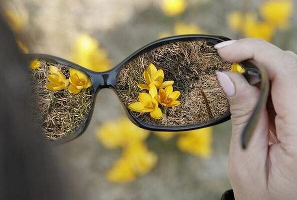 Glasses to increase visibility
